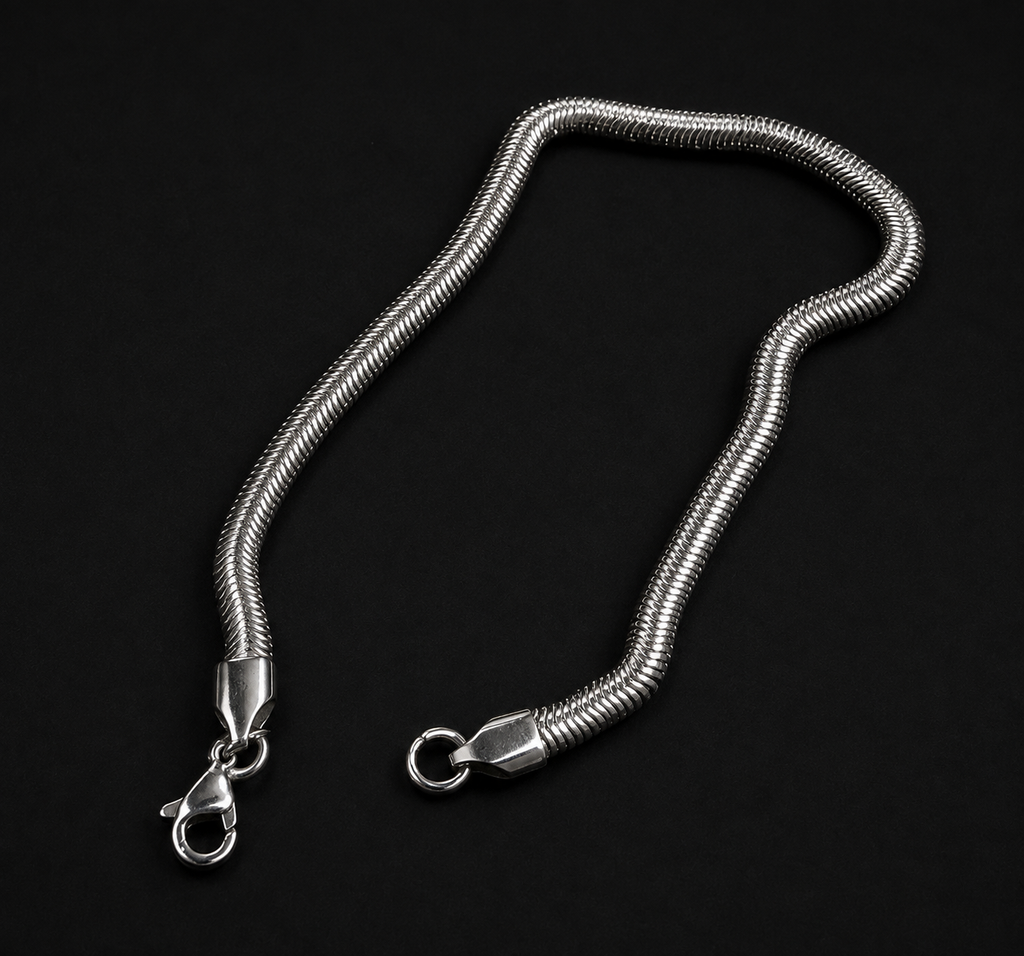 Niéche Snake Chain Bracelet flat lay, S-curve